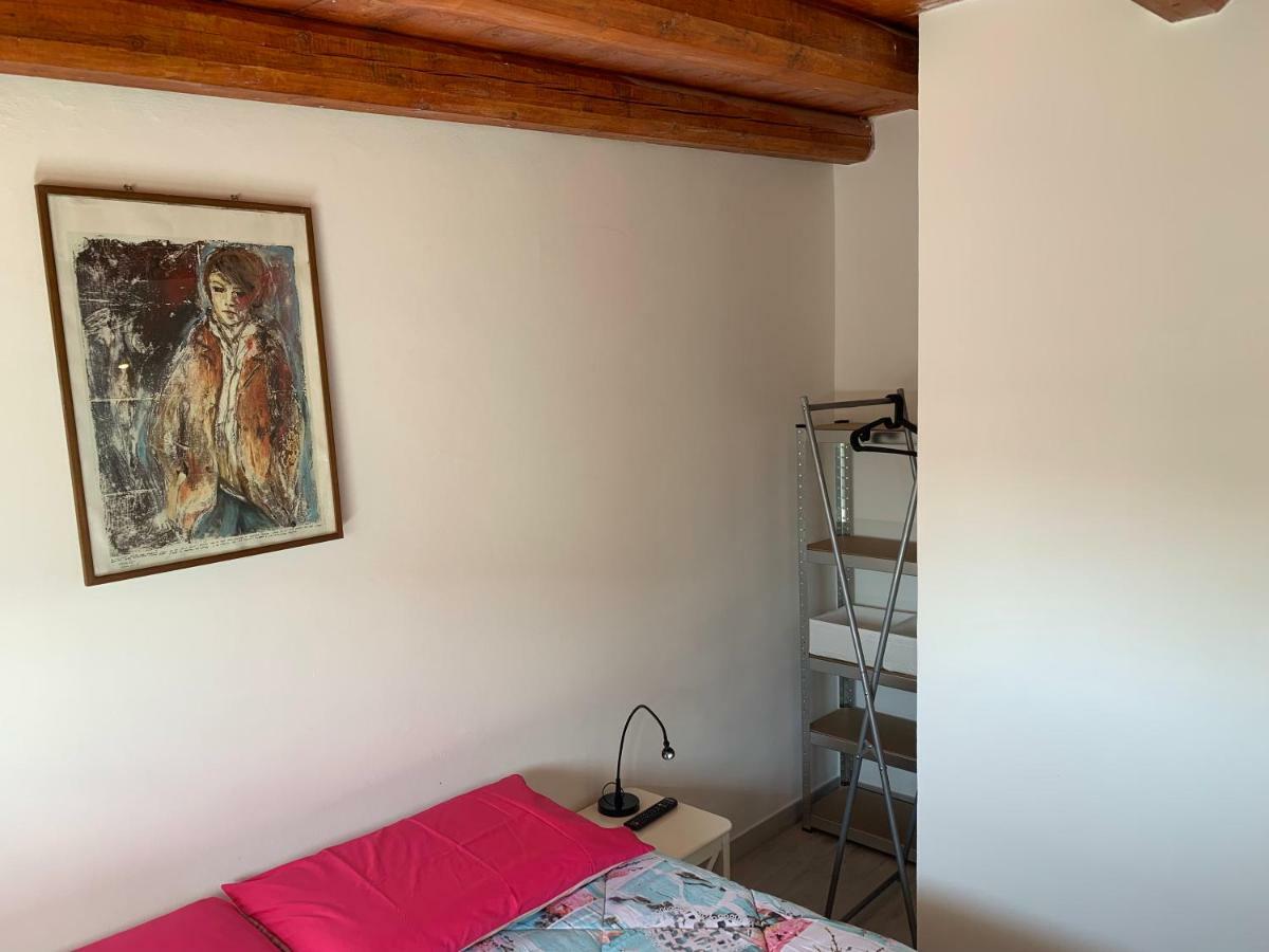 Deni'S Apartments Per 4 Syracuse Bagian luar foto